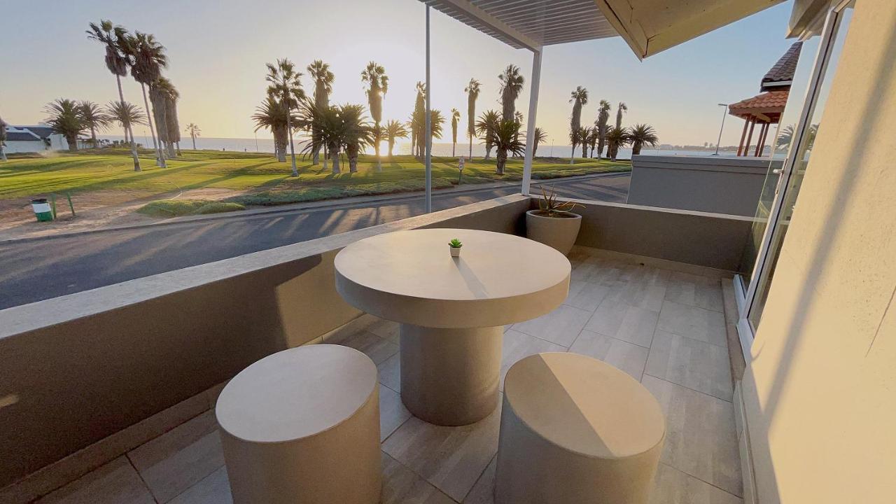 Aha! Cheers Guesthouse 拾间-海 Walvis Bay Kültér fotó