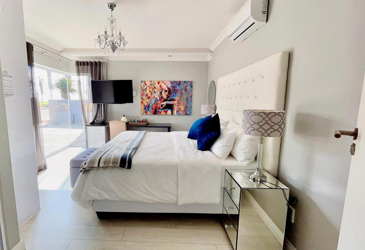 Aha! Cheers Guesthouse 拾间-海 Walvis Bay Kültér fotó